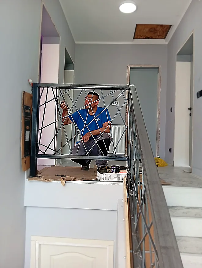 Ograde, kapije i gelenderi — galerija, fotografija 2